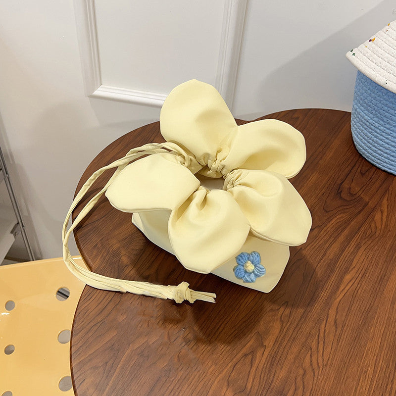 Bolso Cubo Floral con Cordón y Bandolera